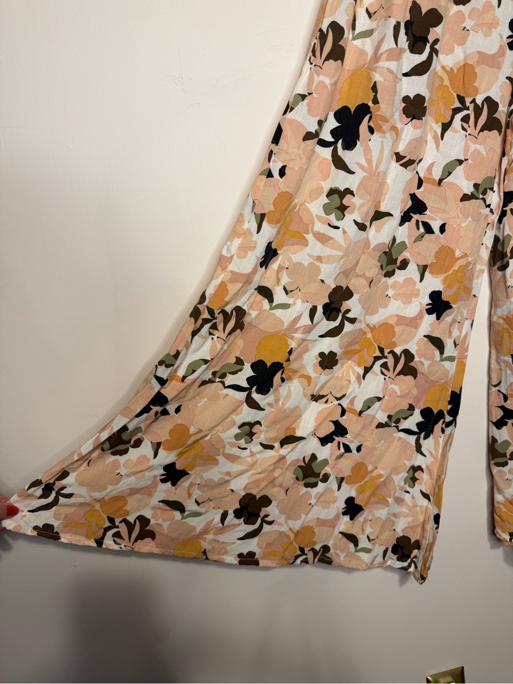 Petal & Pup Lessie Pants in Blush Floral Wide Leg High Waisted Size 0 - Picture 4 of 9